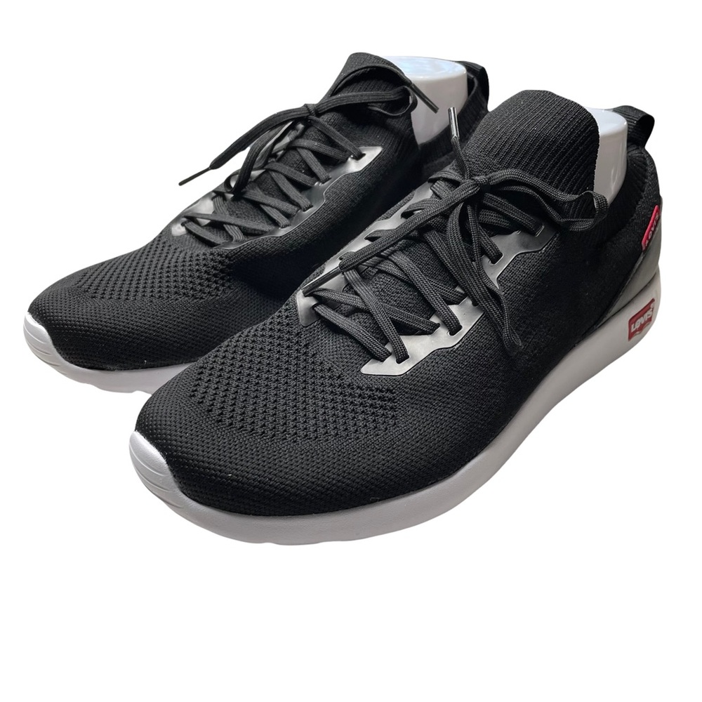 Levi’s black sneakers size 10